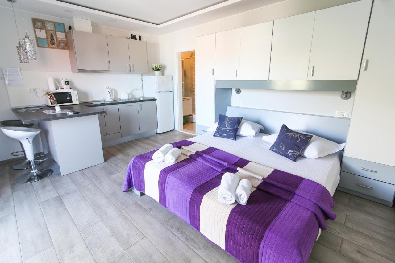 Viola Apartament *