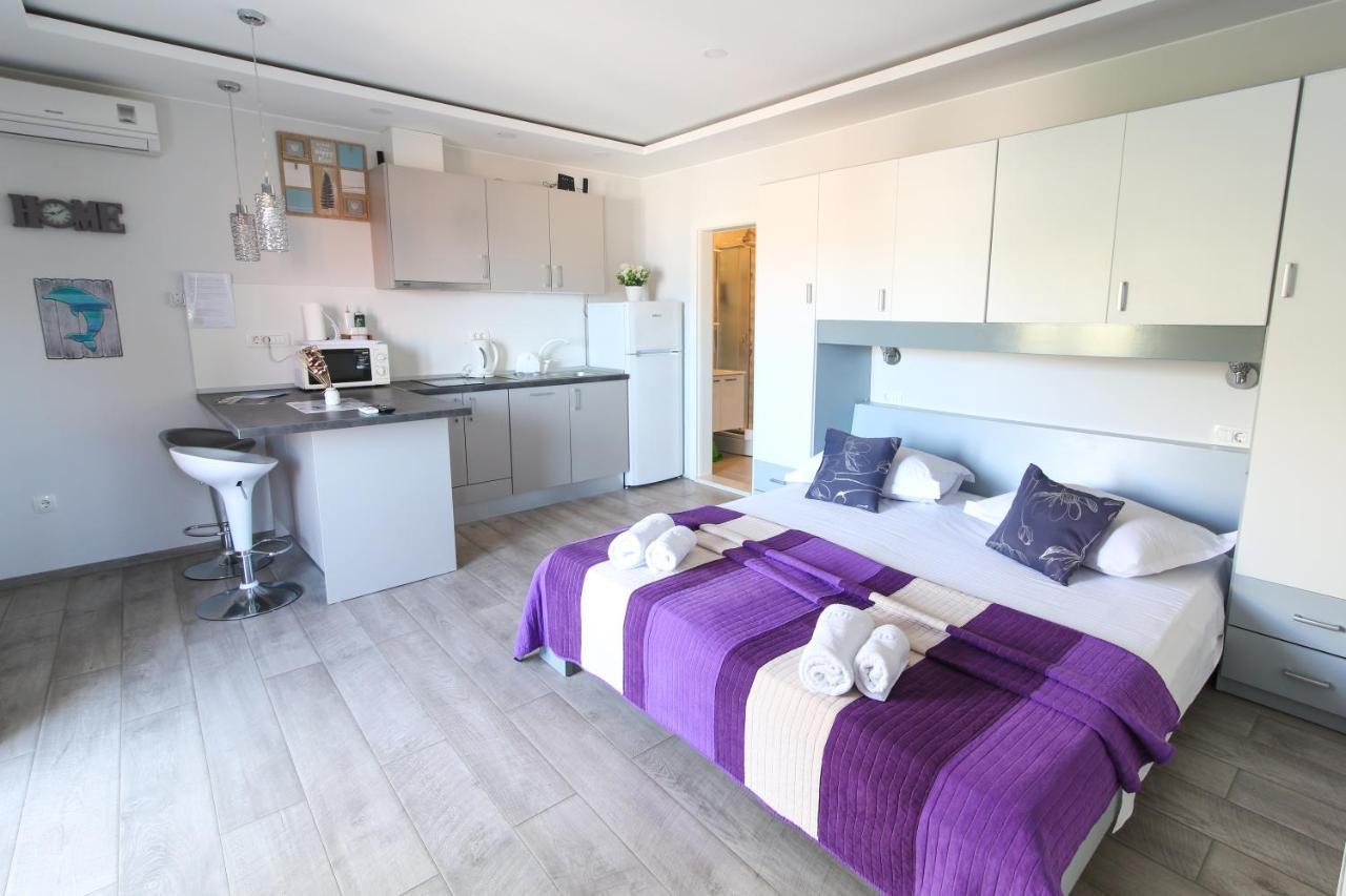 Apartment Viola