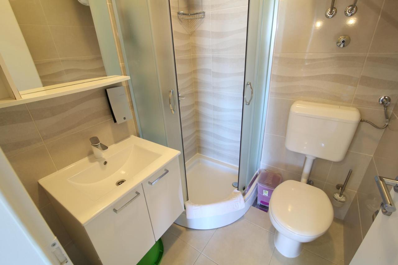 Apartment Viola